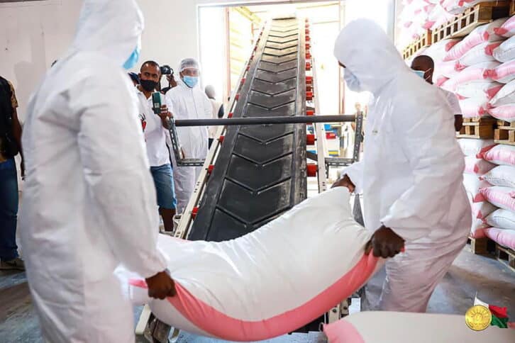 Image à la une de PRODUITS DE PREMIÈRE NÉCESSITÉ – Les prix de l’huile et de la farine se stabilisent