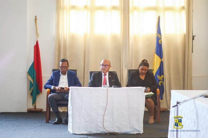 Image à la une de COMMUNE URBAINE D’ANTANANARIVO – Le nouvel organigramme adopté