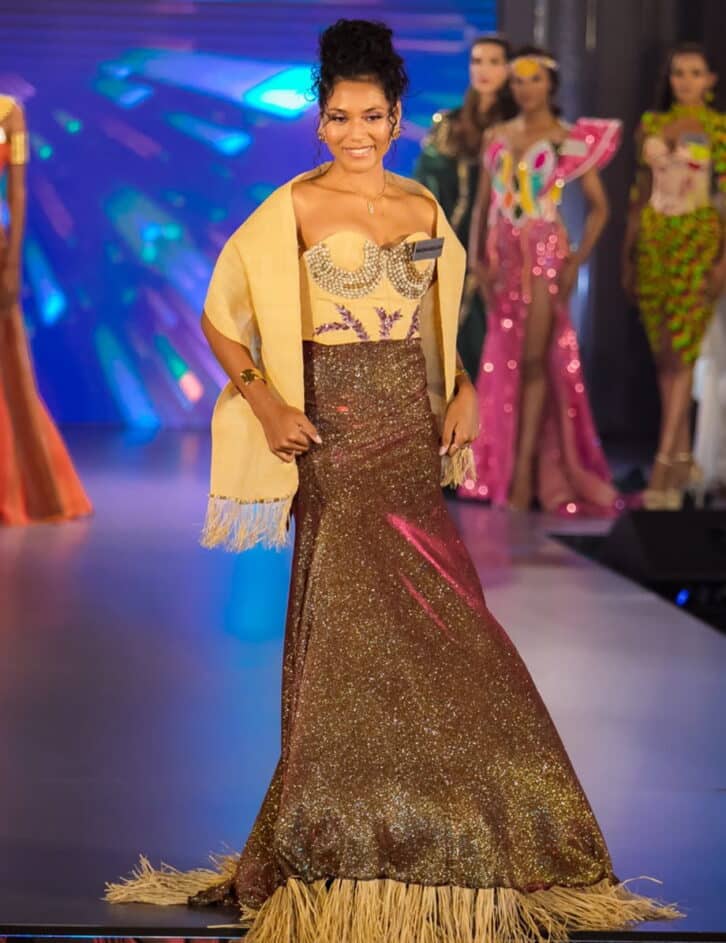 Image à la une de MISS MONDE  – Antsaly Rajoelina profite de son aventure en Inde