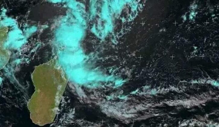 Image à la une de MÉTÉO –  Une dépression tropicale traverse Madagascar