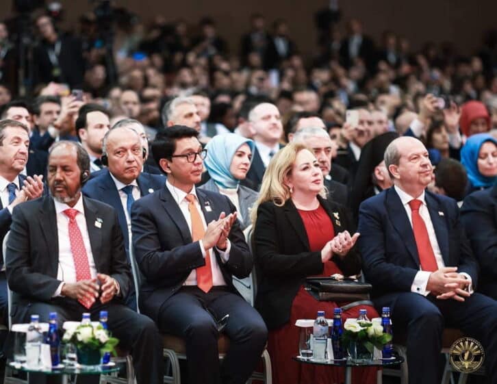 Image à la une de DIPLOMATIE  – Rajoelina au coup d’envoi du forum d’Antalya