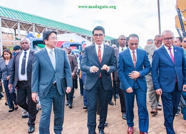 Image à la une de Antananarivo, histoire d’ordures. Le nouveau PDS a beaucoup de chance avec la JICA