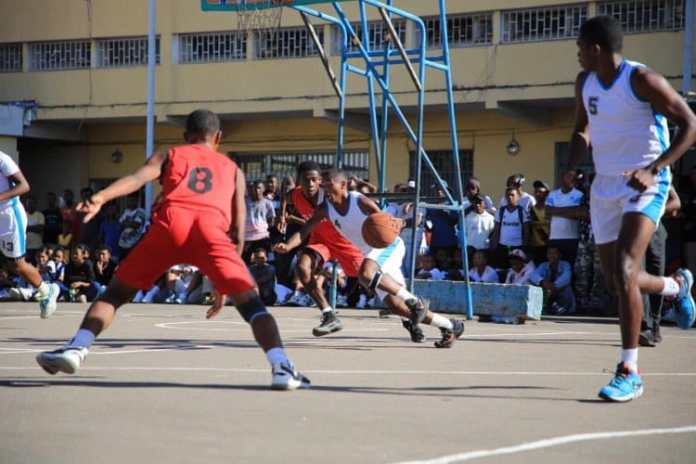 Image à la une de Basket : Inter-lycée : Double victoire à domicile pour le LMA