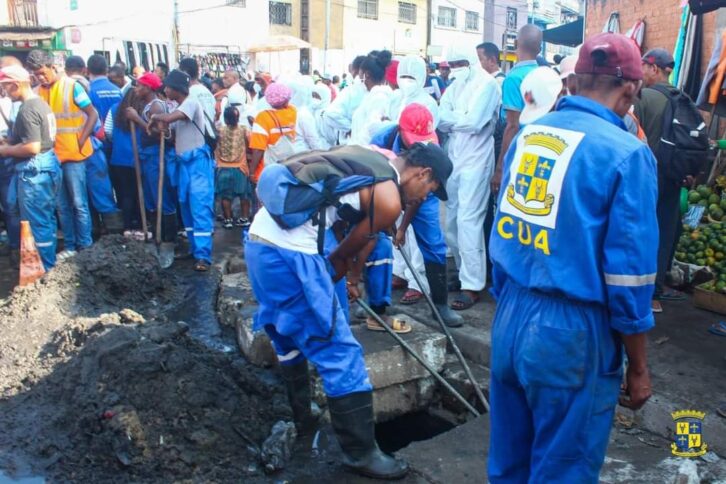 Image à la une de PRÉVENTION D’INONDATIONS – Curage des canaux à Antananarivo
