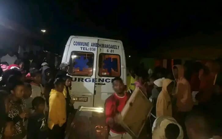 Image à la une de AMBOHIMANGAKELY – Un camion percute une jeune fille