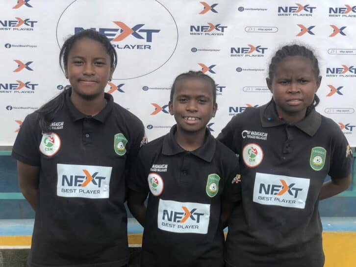Image à la une de FOOTBALL FÉMININ  – Yfomac et Next Best Player soutiennent les filles