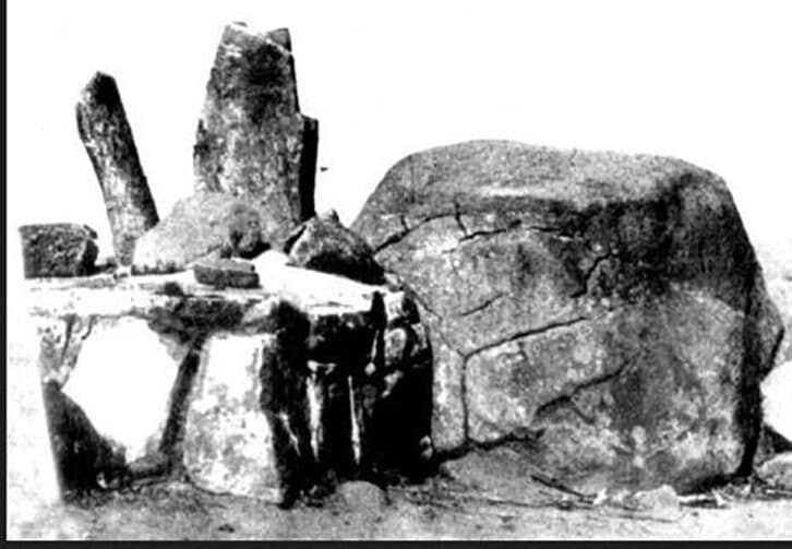 Image à la une de Andriananahary, le Dieu unique suprême des Vazimba      