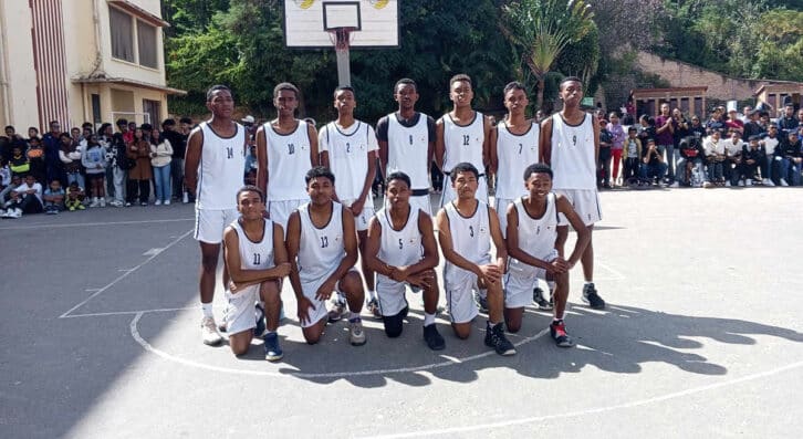 Image à la une de BASKETBALL – INTER-LYCÉES –  Les garçons de Sainte Chantal visent un quatrième sans faute