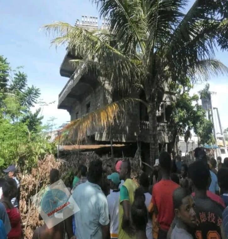 Image à la une de SAMBAVA – Un squatteur retrouvé mort