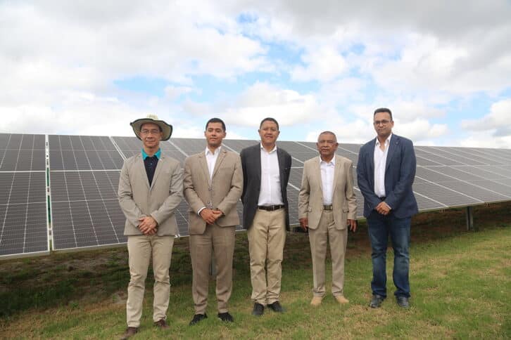 Image à la une de ÉNERGIE RENOUVELABLE –  Phael Flor Export se dote d’une centrale photovoltaïque