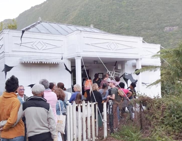 Image à la une de ÉVÉNEMENT – Le collectif des artistes   impressionne à La Réunion