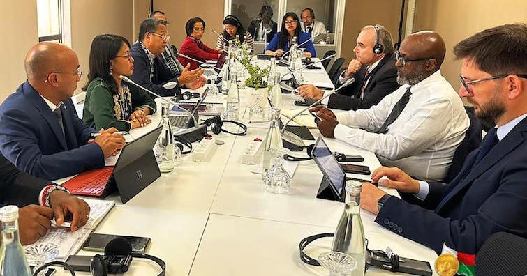Image à la une de Quelles initiatives internationales Madagascar entreprend-il en 2024 ?