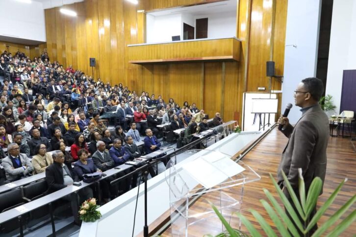 Image à la une de TRAFIC – Environ une tonne d’or par mois sortent clandestinement de Madagascar, selon le ministère des Mines