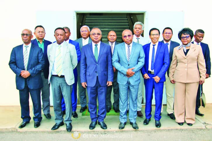 Image à la une de Comment la coopération entre la Ceni et le HCDDED renforce la démocratie à Madagascar ?