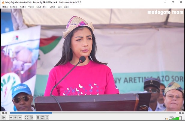 Image à la une de Ampanihy, 14 May 2024. Natombok’i Rtoa Mialy R. Rajoelina ny fanaovam-baksiny faobe hamongorana ny lefakozatra