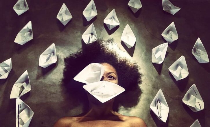 Image à la une de DANSE – « Voyage autour de mon nombril » de Julie Iarisoa, au Festival Génération A