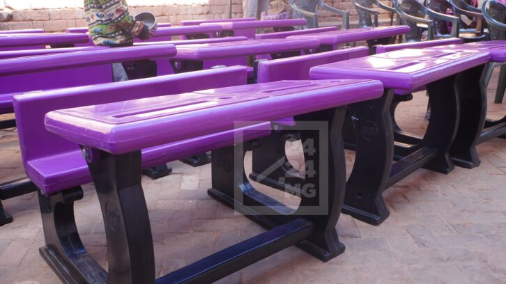 Image à la une de EDUCATION – Des tables-bancs en plastique semi-recyclé pour des écoles primaires publiques d’Ambohitrimanjaka