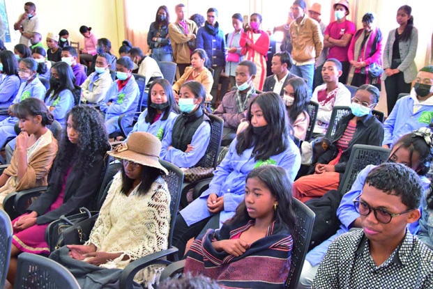 Image à la une de « Iray volan’ny teny malagasy » – Le grand concours littéraire revient 