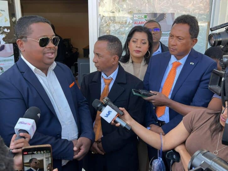 Image à la une de CONFRONTATION DES PROCÈS VERBAUX – Ruée des candidats vers la Ceni