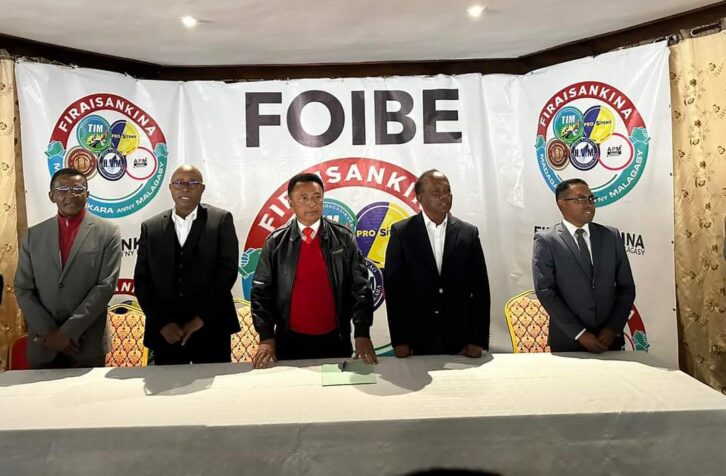 Image à la une de LÉGISLATIVES – Un comité pour la défense du choix du peuple (KMSB) mis en place par la plateforme Firaisankina dans toute l’île
