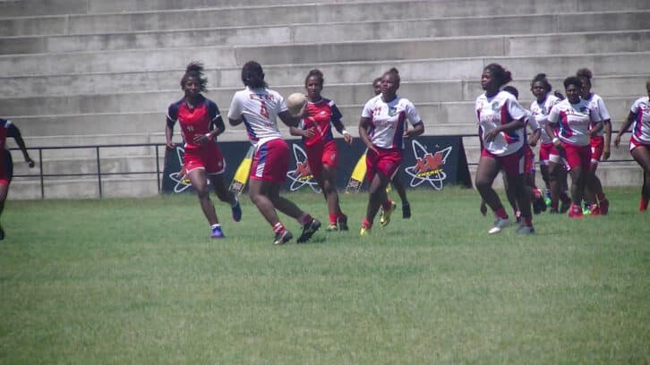 Image à la une de RUGBY À XV – PREMIÈRE DIVISION FÉMININE – Duel des pensionnaires de l’équipe nationale ** La