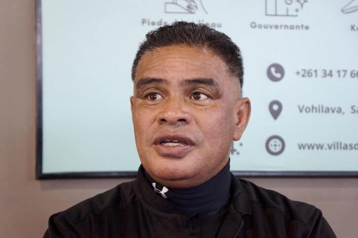 Image à la une de FOOTBALL – ROMUALD RAKOTONDRABE  – « Nous pouvons rêver d’une Coupe du Monde »