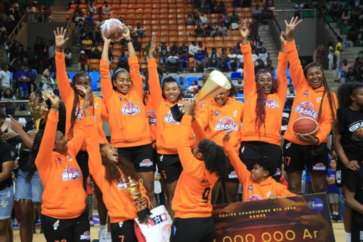 Image à la une de BASKETBALL – N1A ZONE CENTRE – Le MB2ALL dames et la GNBC hommes favoris
