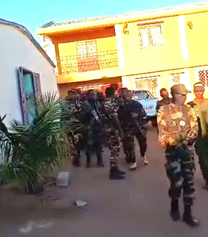 Image à la une de Tsihombe : Nosamborina tao an-tranony ny depiote