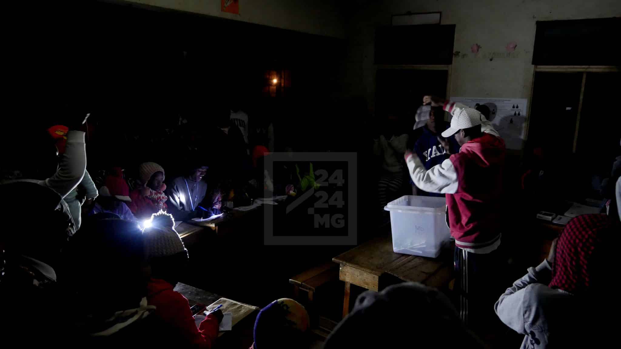 Image à la une de Quel impact la suspension des tendances électorales par la Ceni a-t-elle sur les élections à Madagascar?