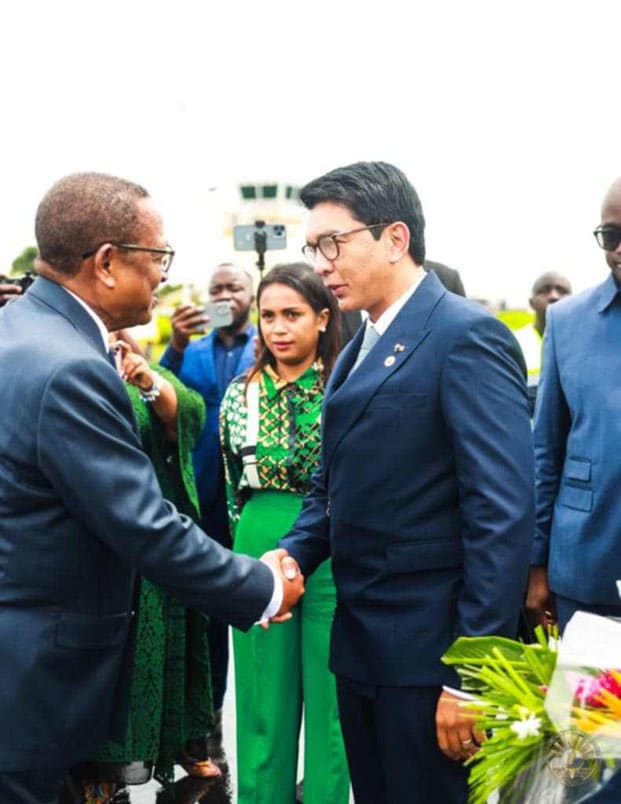 Image à la une de Visite d’État de Rajoelina en Guinée Bissau – Un programme riche en événements