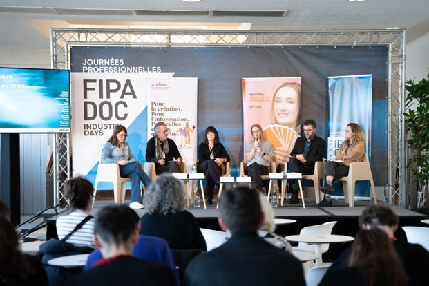 Image à la une de Festival international de documentaire – Le FIPADOC ouvre ses portes aux réalisateurs