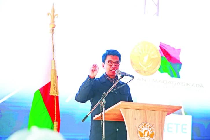 Image à la une de RELATIONS EXÉCUTIF – PARLEMENT – Rajoelina promet un traitement égalitaire des districts