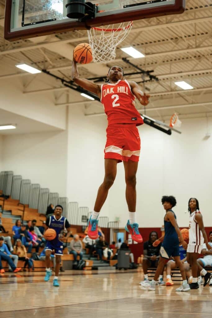 Image à la une de Basketball : Donovan Rakotonanahary signe avec Northern Kentucky University