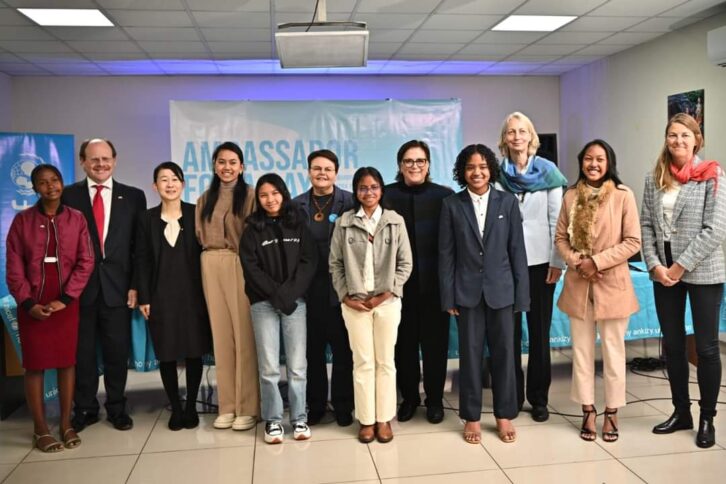 Image à la une de AUTONOMISATION DES FEMMES – Six jeunes filles se glissent dans la peau d’un ambassadeur