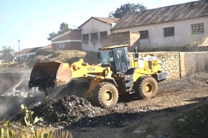 Image à la une de RSE ANTSIRABE : Nanampy ny kaominina nandroaka fako