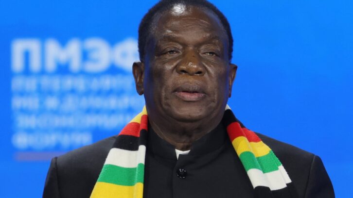 Image à la une de Au Zimbabwe, le président Mnangagwa met les tribunaux au pas