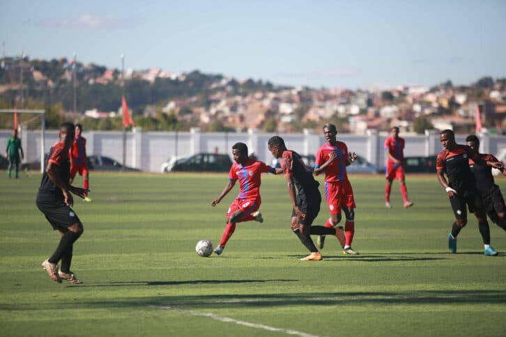 Image à la une de FOOTBALL – INTER-CLUBS AFRICAINS – Disciples et Elgeco souhaitent jouer à Maurice