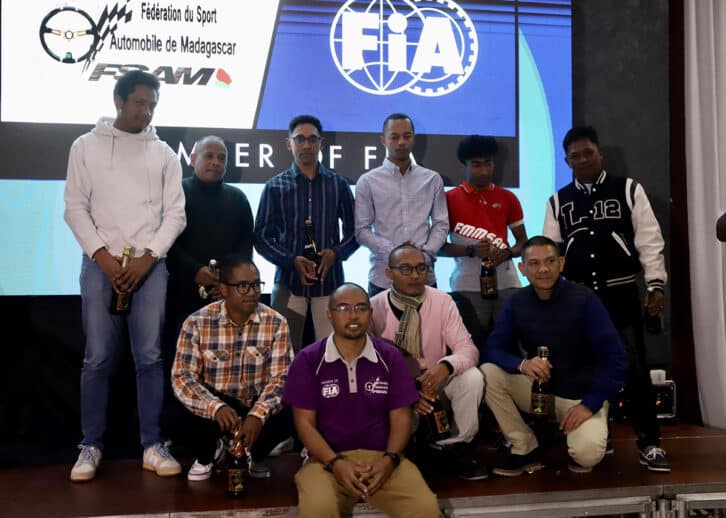 Image à la une de SPORT AUTOMOBILE – Les champions 2023  récompensés