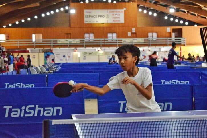 Image à la une de TENNIS DE TABLE – AFRIQUE JEUNES  –  Les équipes masculine et féminine en bronze