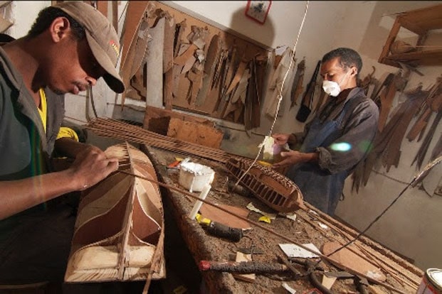 Image à la une de Homo Faber – Quatre maquettes de bateaux malagasy exposées à Venise