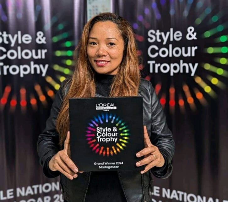 Image à la une de STYLE & COLOUR TROPHY 2024 – Herimahefasoa tente le Paris