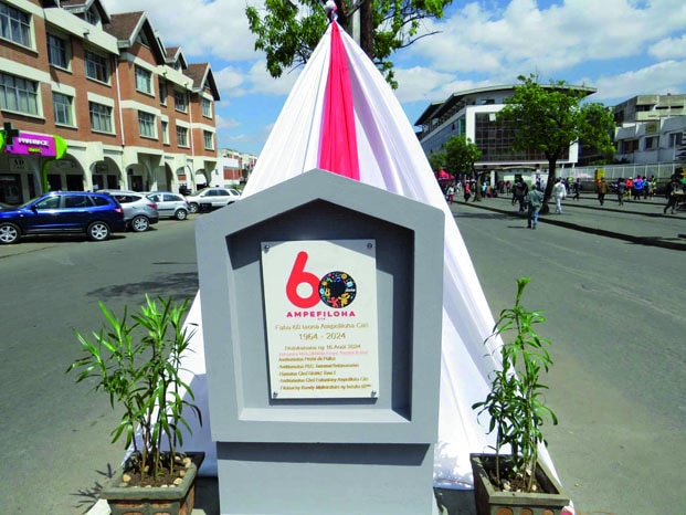 Image à la une de Cité Ampefiloha – 60 ans d’histoire et de métamorphose