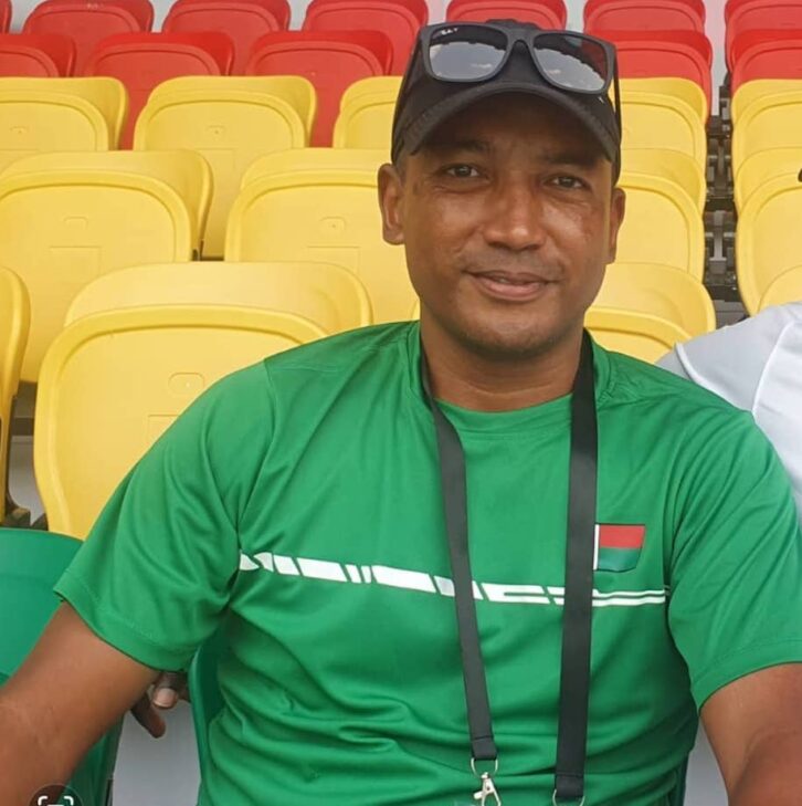 Image à la une de DINA RAZAFIMAHATRATRA – « C’est une aubaine pour le tennis malgache »