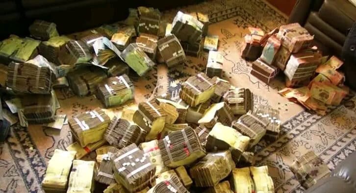 Image à la une de AMBOVOMBE – Un banquier s’enfuit avec un pactole