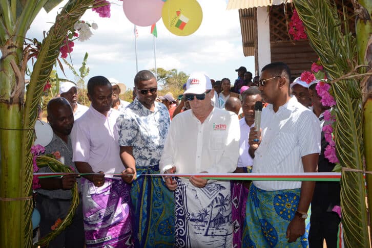 Image à la une de NOSY BE – Antafianambitry doté d’une école flambant neuve