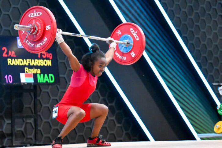 Image à la une de Haltérophilie – Catégorie 49 kg : Rosina Randafiarison, l’espoir de toute une nation