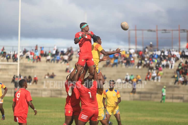 Image à la une de RUGBY À XV – TOP 12 – L’USCAR pour une formalité