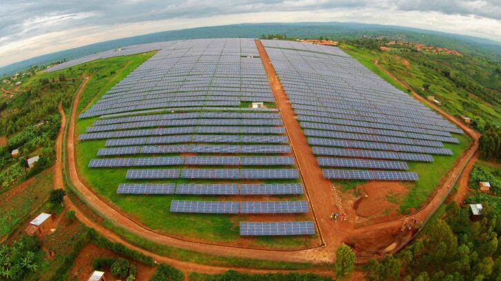 Image à la une de ENERGIE – Axian rachète une centrale solaire au Rwanda