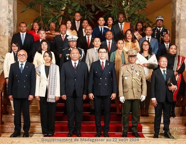 Image à la une de Madagascar. Les membres du gouvernement Ntsay Christian au 22 août 2024