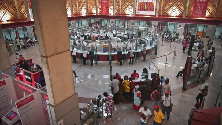 Image à la une de Société générale en Afrique : une « vente par appartements » à pas comptés